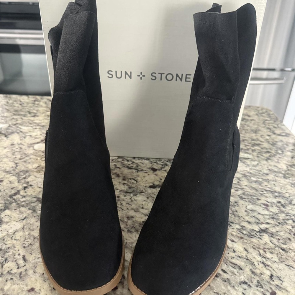 Sun + Stone Womens‎ Black Block Heel Ankle Boots Size 9.5 Back Zip Booties - Picture 5 of 6